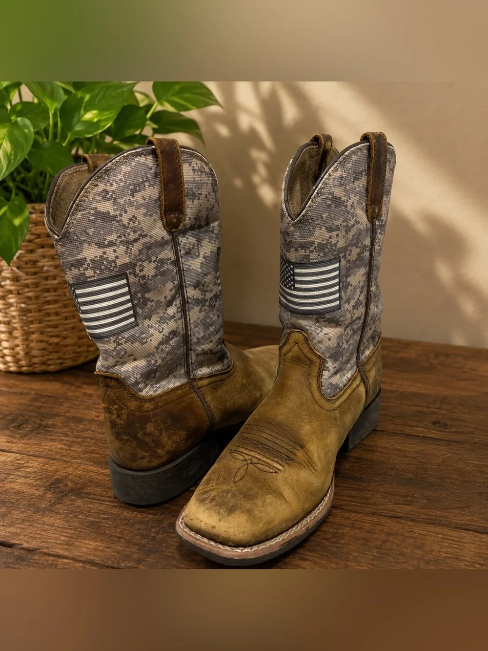 Ariat Kids Patriot Western Cowboy Boots Size 2 Brown Camo American Flag